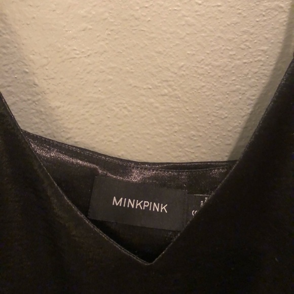 💎MINK PINK // Silky black tank - Picture 3 of 3